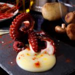 receta-pulpo-con-pure-de-patatas-delfin